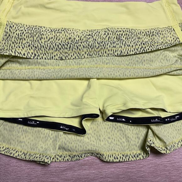 Lululemon pace rival skirt size 10 Dottie dash hard to find like new - Picture 3 of 5